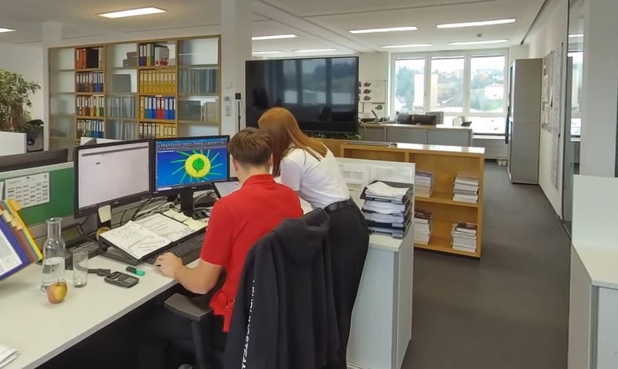 Berufsinfo-Video - WKO Berufe-VR: Konstrukteur*in - Maschinenbautechnik