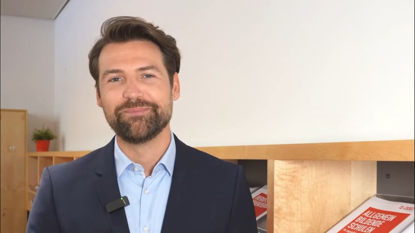 Berufsinfo-Video - berufsreise.at präsentiert: Berufsportrait Bildungs- und Berufsberater*in